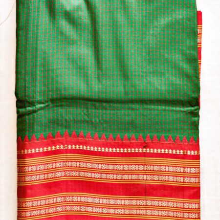 Narayanpet Handloom Pure Silk Saree – Leaf Green Checks with Pink Temple Zari Border